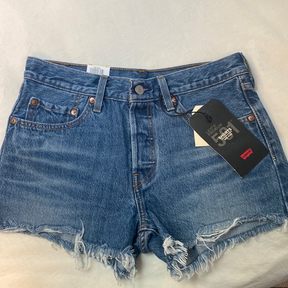 Levi’s Denim / Jean Shorts; Brand new!!